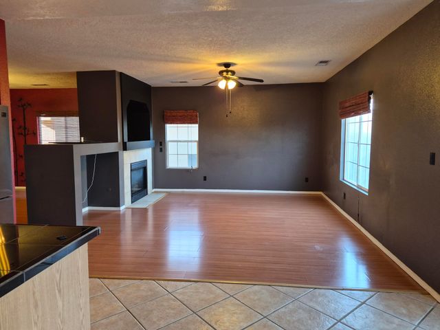 11008 Milky Way Street NW, Albuquerque, NM 87114