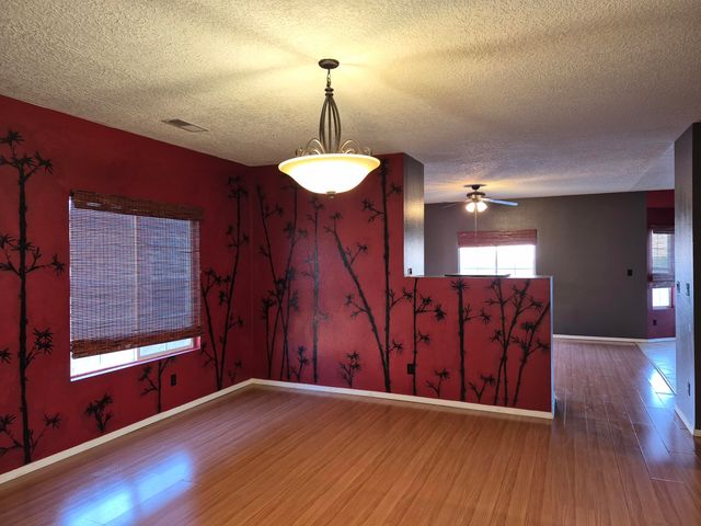 11008 Milky Way Street NW, Albuquerque, NM 87114