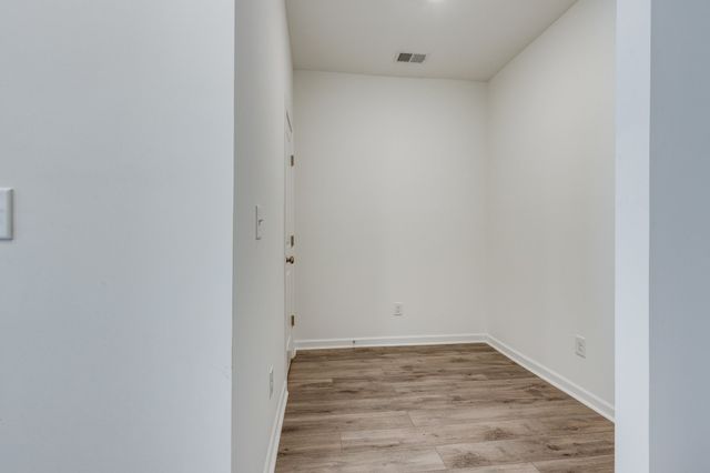 515 Morgan Meadows Way, Columbia, TN 38401