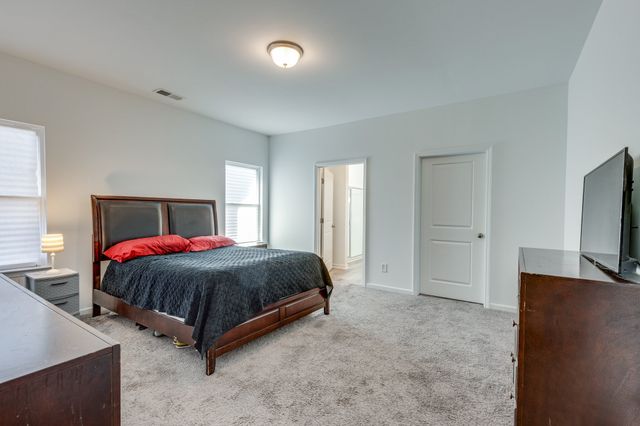 515 Morgan Meadows Way, Columbia, TN 38401