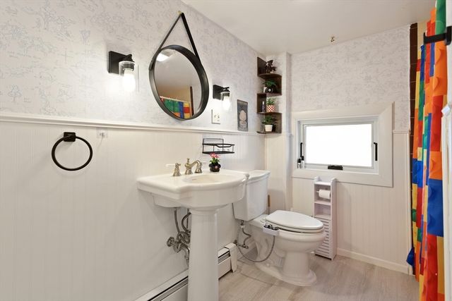 164 Leominster Rd, Lunenburg, MA 01462