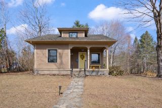 164 Leominster Rd, Lunenburg, MA 01462