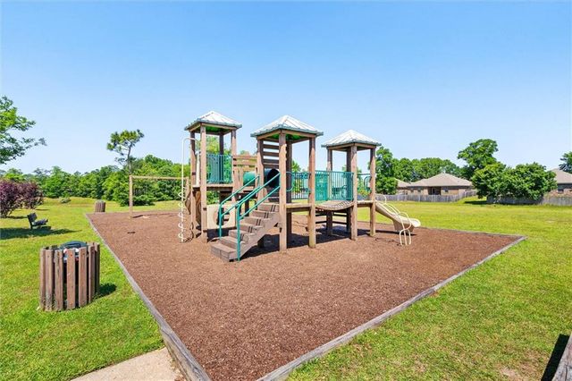 2599 Cedarwood Street, Semmes, AL 36575