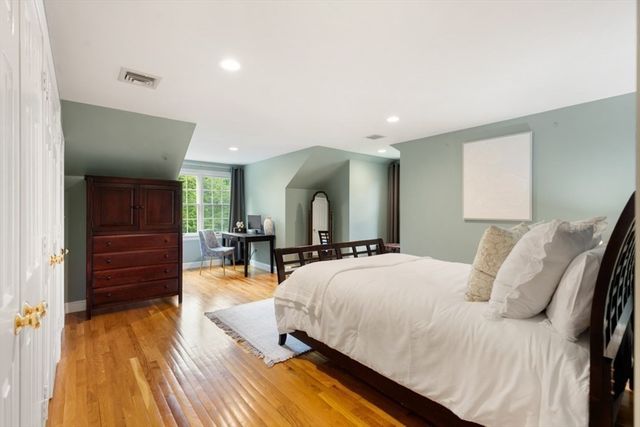 3 Stafford Rd, Lynnfield, MA 01940