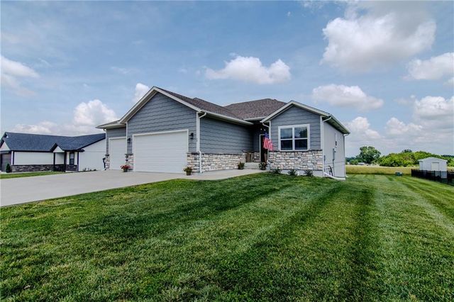 76 Casper Street, Garden City, MO 64747
