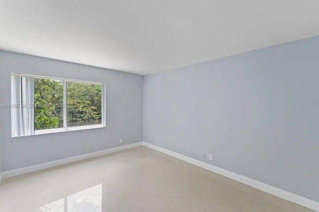 1400 NE 54th St 102, Fort Lauderdale, FL 33334