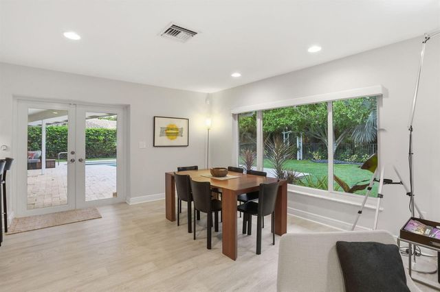 2001 Embassy Drive, West Palm Beach, FL 33401