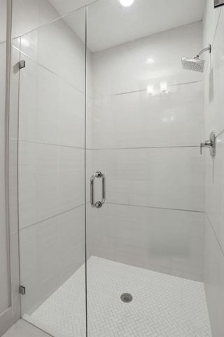 2001 Embassy Drive, West Palm Beach, FL 33401