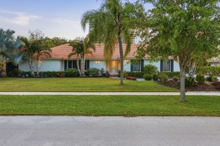 2001 Embassy Drive, West Palm Beach, FL 33401