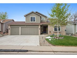 12217 W Aqueduct Dr, Littleton, CO 80127