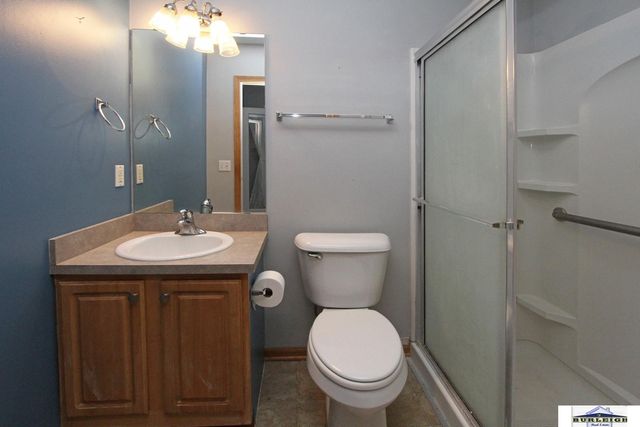 5520 Vavak Place, Lincoln, NE 68516