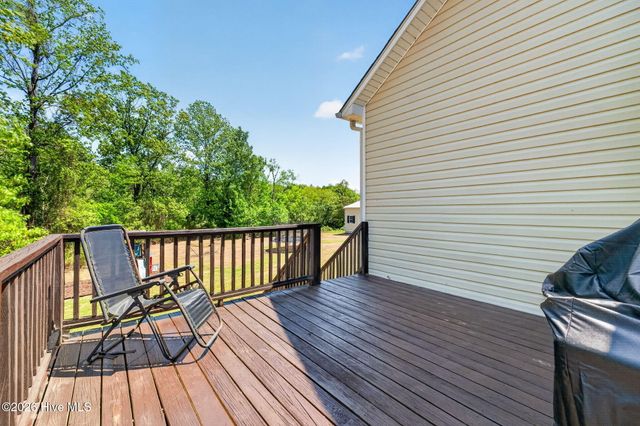8738 Buckhorn Way, Kenly, NC 27542