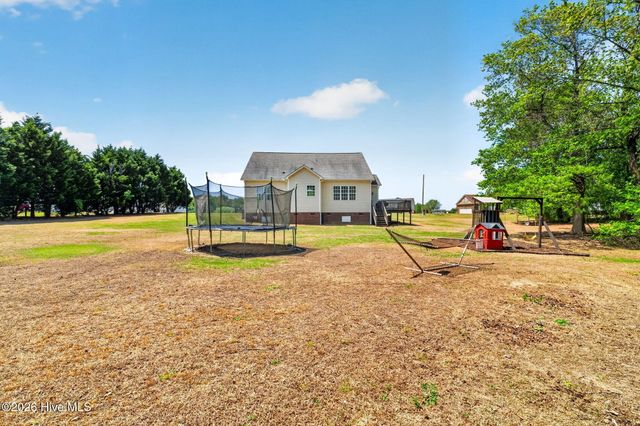8738 Buckhorn Way, Kenly, NC 27542