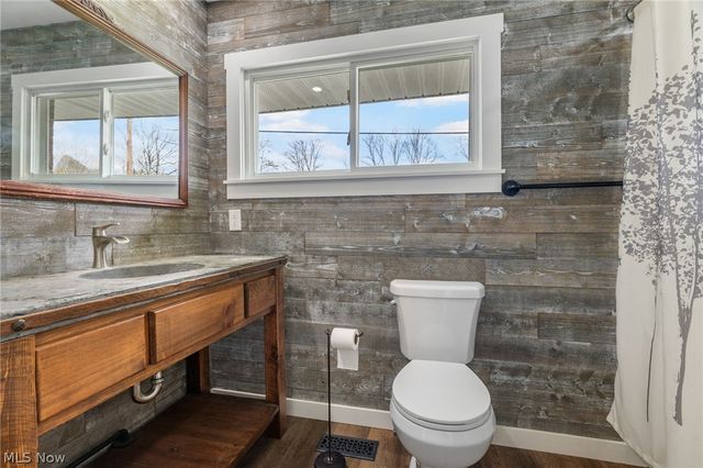 14177 Millersburg Road SW, Navarre, OH 44662