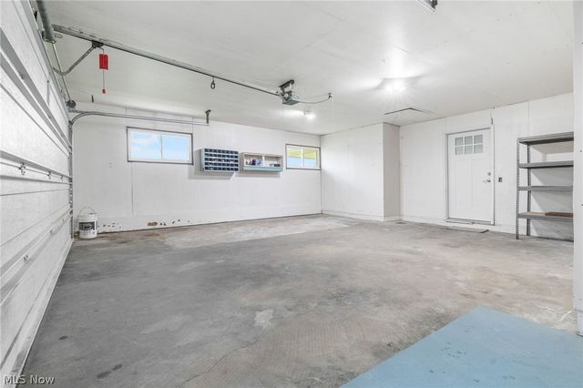 14177 Millersburg Road SW, Navarre, OH 44662