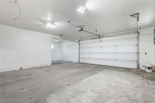14177 Millersburg Road SW, Navarre, OH 44662