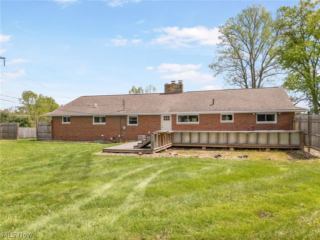 14177 Millersburg Road SW, Navarre, OH 44662