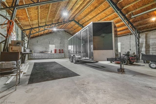 14177 Millersburg Road SW, Navarre, OH 44662