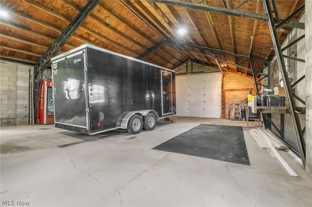 14177 Millersburg Road SW, Navarre, OH 44662