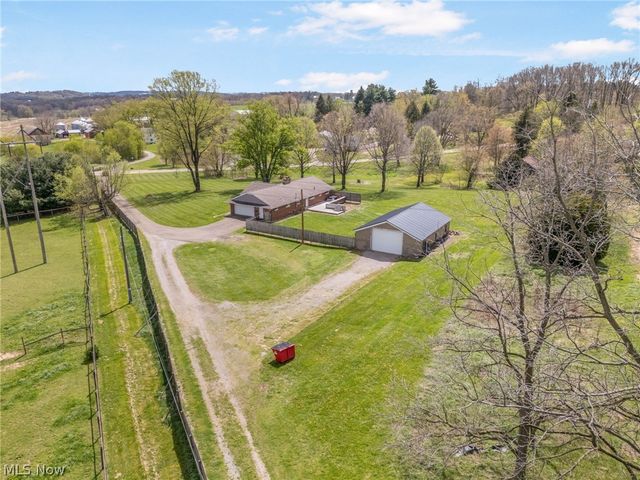 14177 Millersburg Road SW, Navarre, OH 44662
