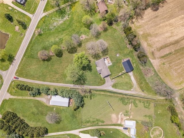 14177 Millersburg Road SW, Navarre, OH 44662