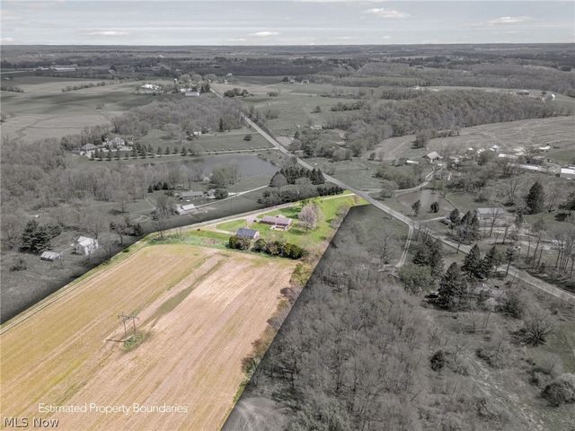 14177 Millersburg Road SW, Navarre, OH 44662