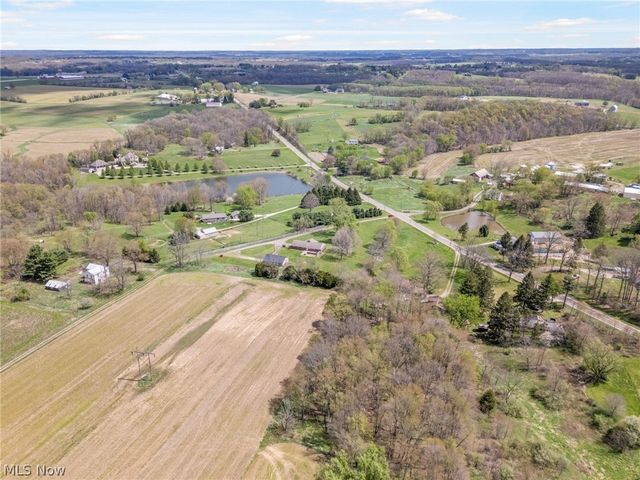 14177 Millersburg Road SW, Navarre, OH 44662
