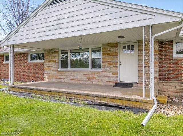 14177 Millersburg Road SW, Navarre, OH 44662