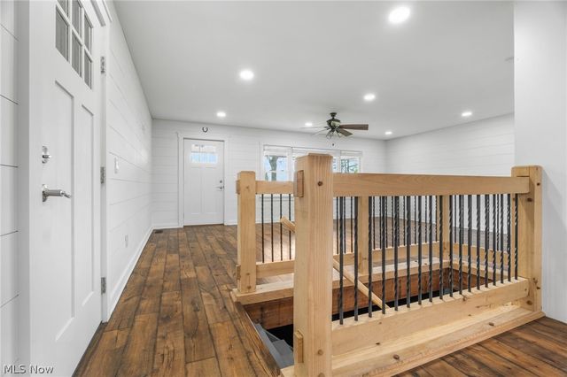 14177 Millersburg Road SW, Navarre, OH 44662