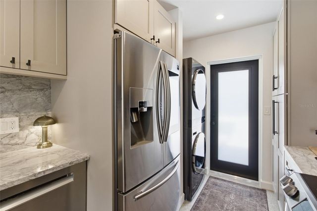 2121 PALM TERRACE, Sarasota, FL 34231