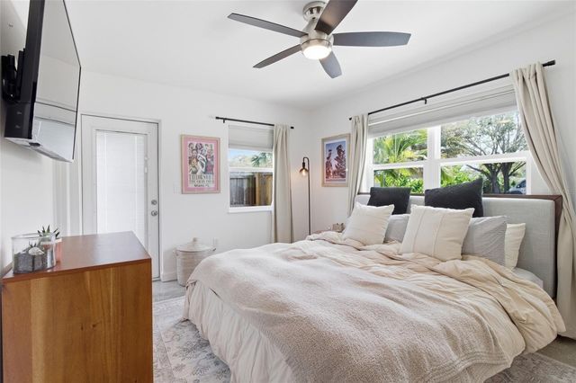 2121 PALM TERRACE, Sarasota, FL 34231