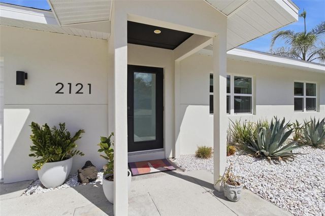 2121 PALM TERRACE, Sarasota, FL 34231