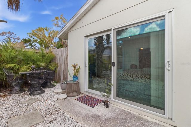 2121 PALM TERRACE, Sarasota, FL 34231