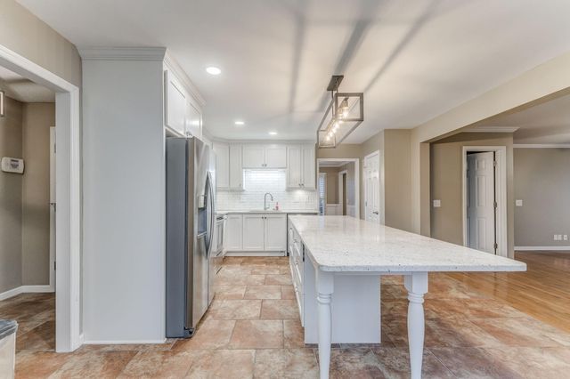 2002 Kingsridge Drive, Dalton, GA 30720