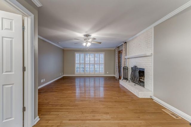 2002 Kingsridge Drive, Dalton, GA 30720