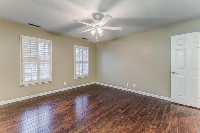 2002 Kingsridge Drive, Dalton, GA 30720