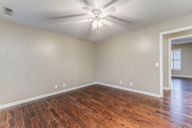 2002 Kingsridge Drive, Dalton, GA 30720