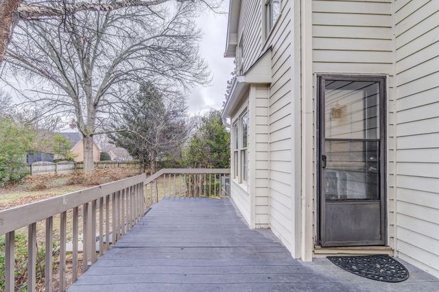 2002 Kingsridge Drive, Dalton, GA 30720