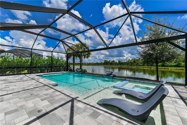7763 Winding Cypress DR, Naples, FL 34114