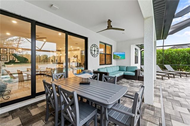 7763 Winding Cypress DR, Naples, FL 34114