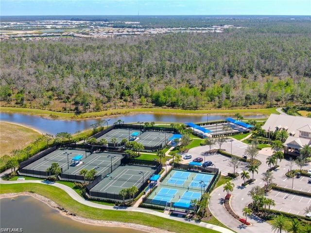 7763 Winding Cypress DR, Naples, FL 34114