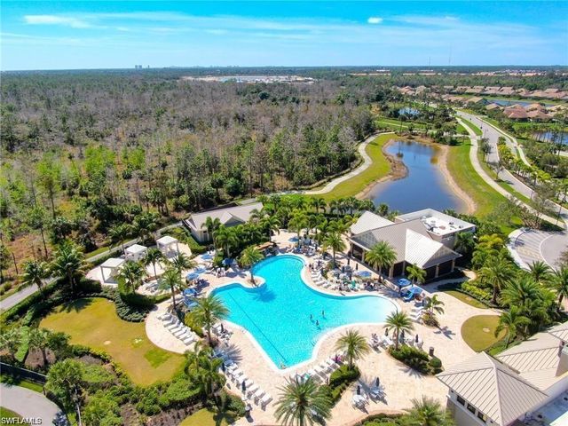 7763 Winding Cypress DR, Naples, FL 34114