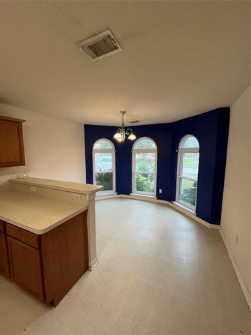 17148 Gleneagle Drive S, Conroe, TX 77385