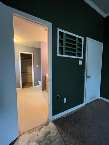 17148 Gleneagle Drive S, Conroe, TX 77385