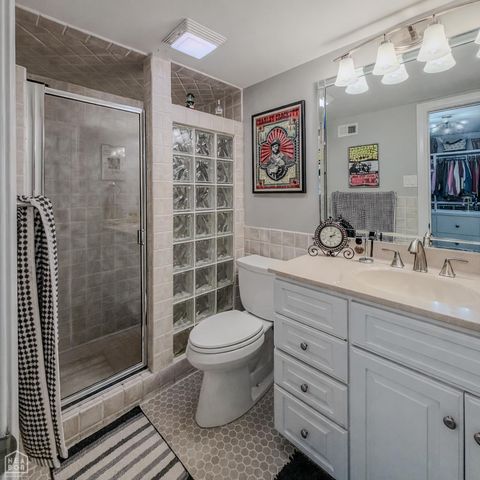 1210 W Country Club, Jonesboro, AR 72401