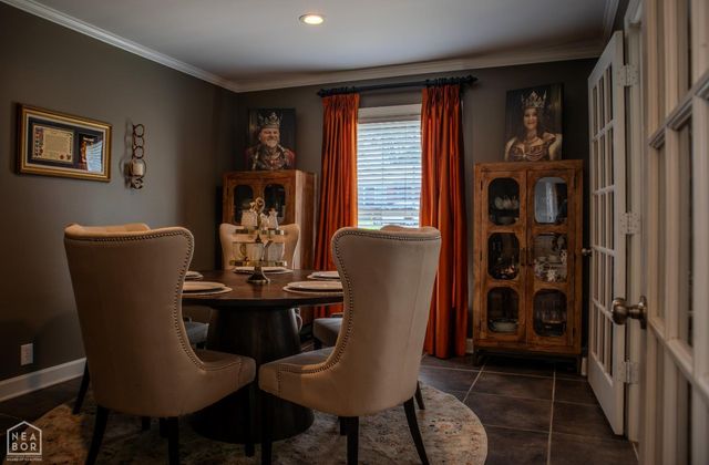 1210 W Country Club, Jonesboro, AR 72401
