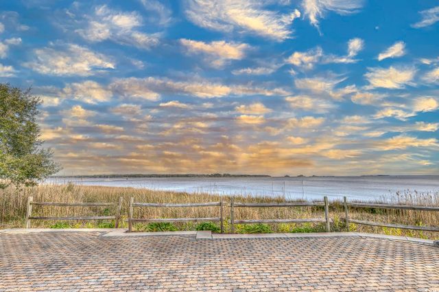 204 Bamboo Loop Unit 202, Georgetown, SC 29440