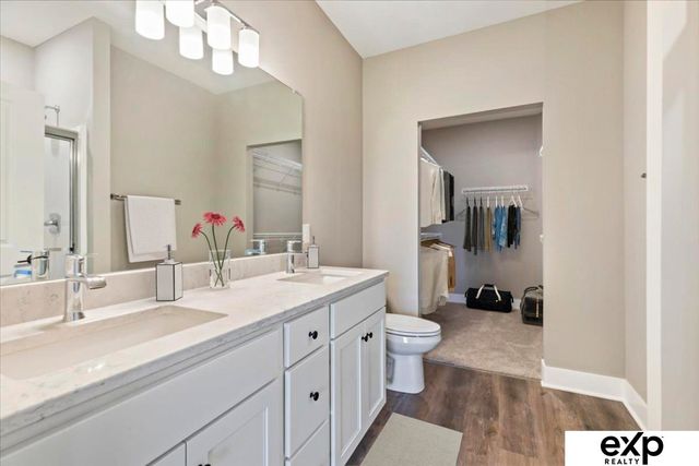 8114 S 177th Street, Omaha, NE 68136