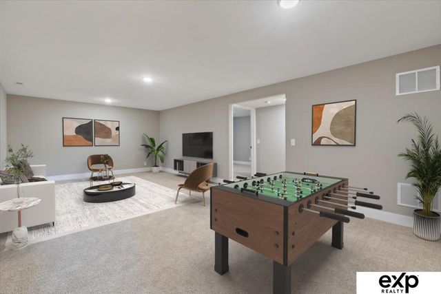 8114 S 177th Street, Omaha, NE 68136