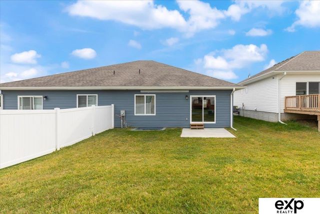 8114 S 177th Street, Omaha, NE 68136